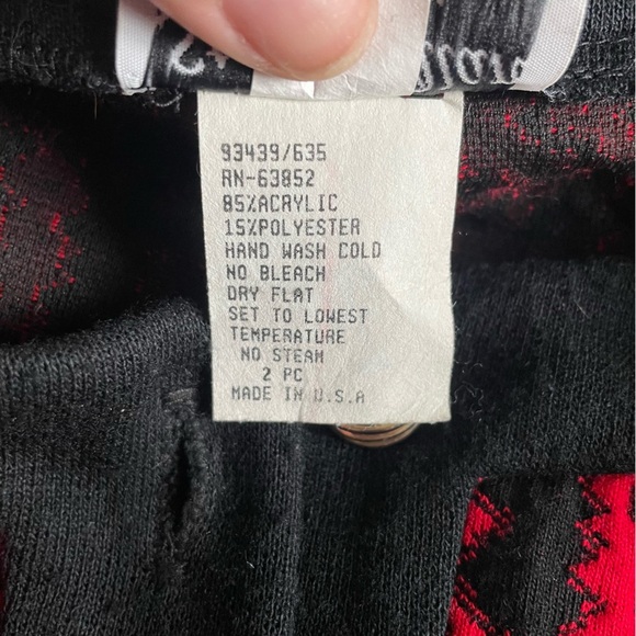 🎄Vintage 80s Red Faux Quilted Button Black/Red Secretary Jacket Top Made in USA - Picture 9 of 10